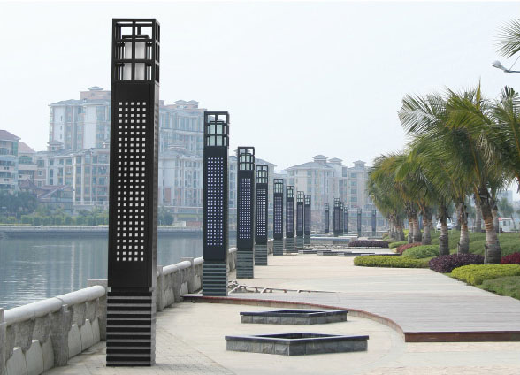 (QDJGDZ-007)商業廣場鏤空方形景觀燈柱實景效果照片
