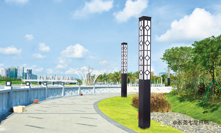 城市公園安裝3.5米方形景觀燈柱效果圖
